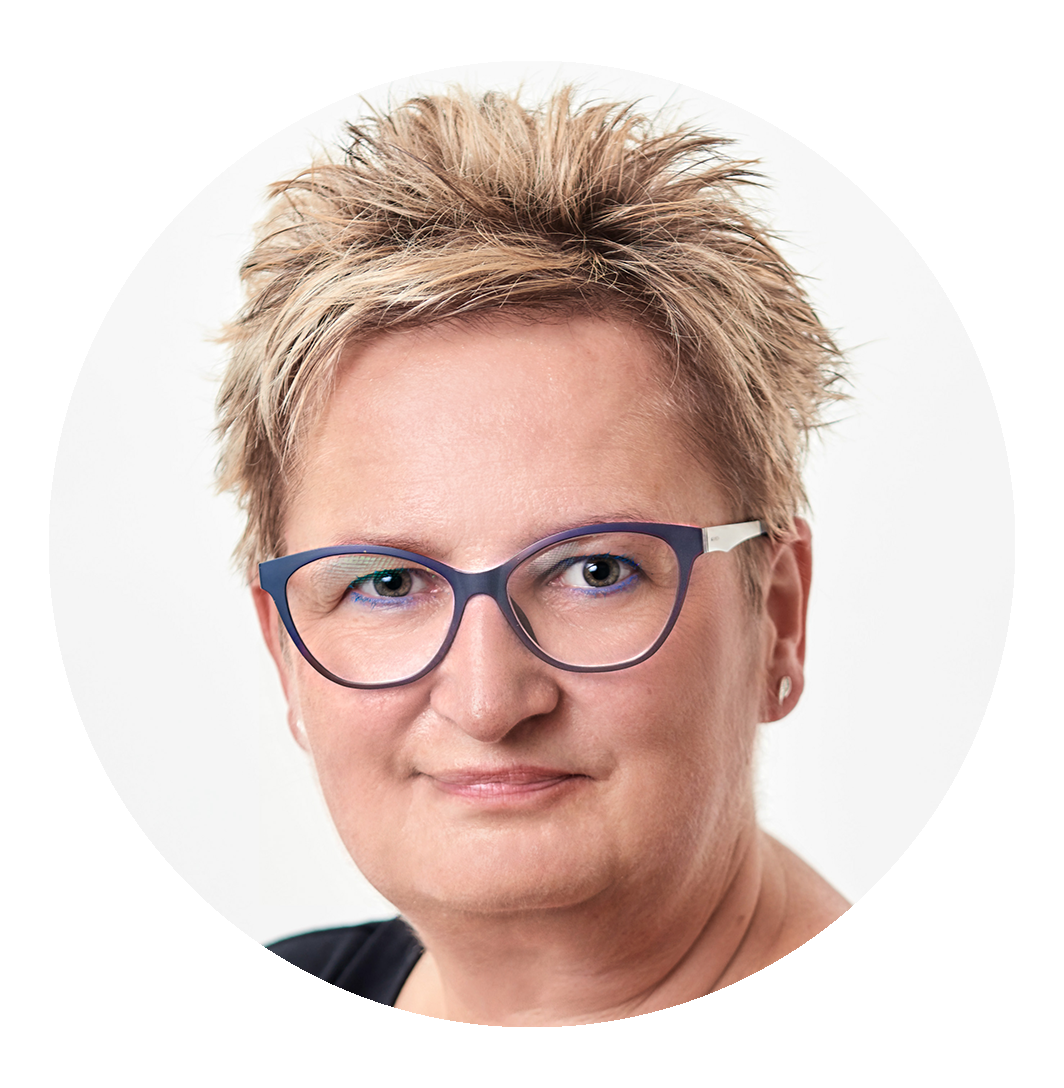 Portret: Iwona Pietrucha – nauczycielka przedszkola, bibliotekarka