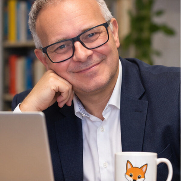 Konrad Sobik, autor i wydawca Fenek Publishing